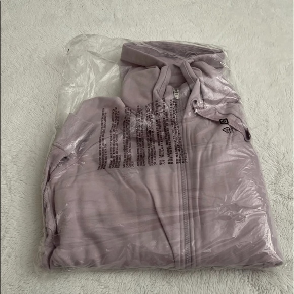 (NWT) ATHLETA Triumph Hoodie In Shasta Purple - Picture 6 of 7
